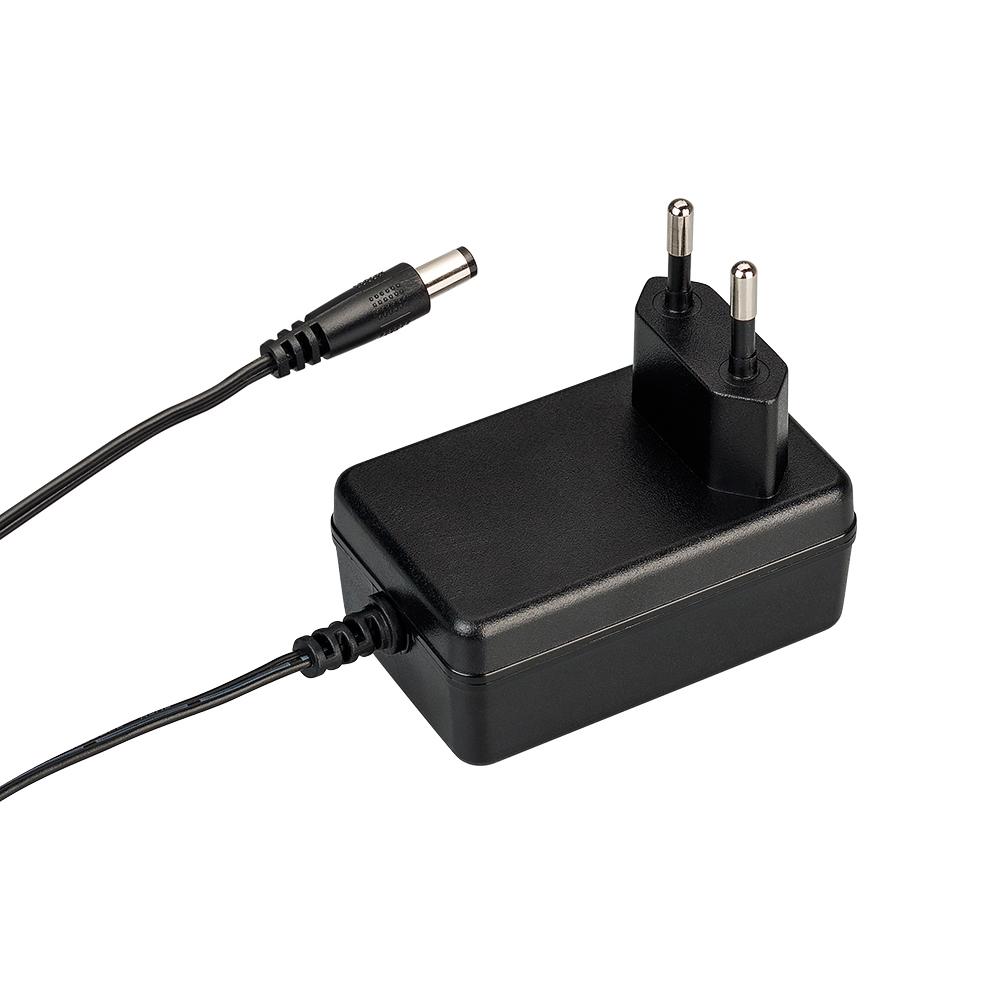 Arlight 023238 Блок питания ARDV-15-5B (5V, 3A, 15W) Arlight 023238 Блок питания ARDV-15-5B (5V, 3A, 15W)